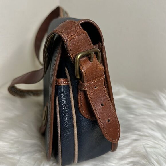 💯Authentic Burberry Shoulder Bag💯 - Picture 11 of 17